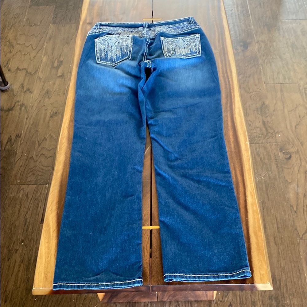 Blue Denim Jeans with Embroidered Pockets